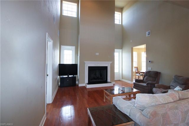 13260 Sleepy Hollow LN, Fort Myers, FL 33913