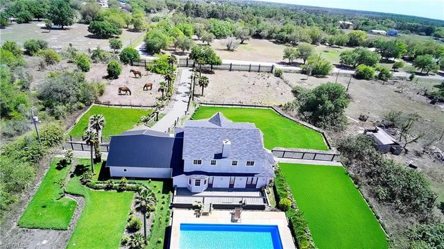 13260 Sleepy Hollow LN, Fort Myers, FL 33913