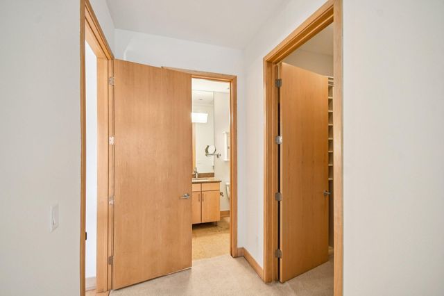 100 3rd Avenue S 406, Minneapolis, MN 55401