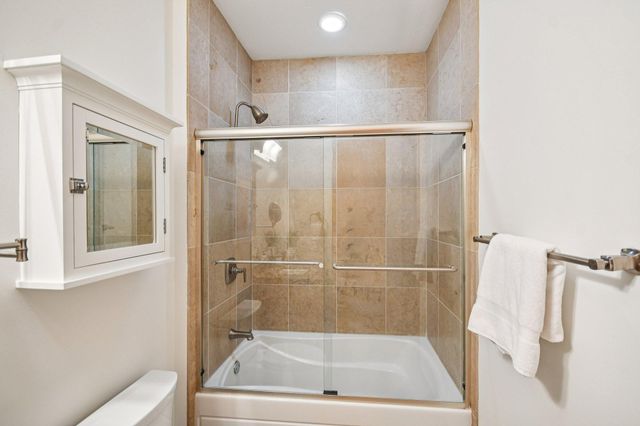 100 3rd Avenue S 406, Minneapolis, MN 55401