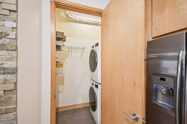 100 3rd Avenue S 406, Minneapolis, MN 55401