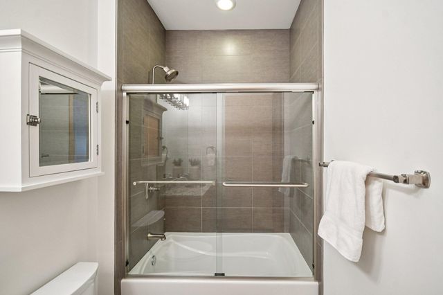 100 3rd Avenue S 406, Minneapolis, MN 55401