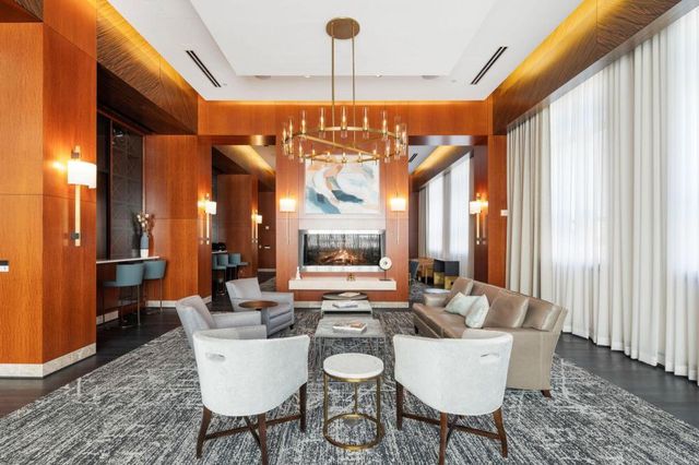 100 3rd Avenue S 406, Minneapolis, MN 55401