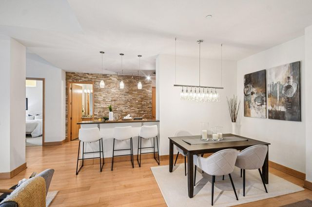 100 3rd Avenue S 406, Minneapolis, MN 55401