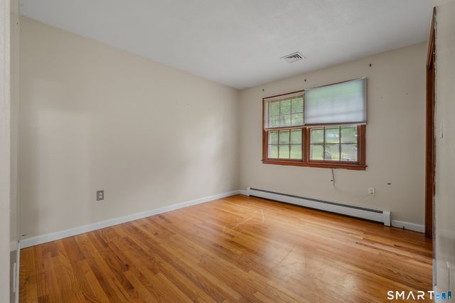 4 Robinhood Drive, Ledyard, CT 06335