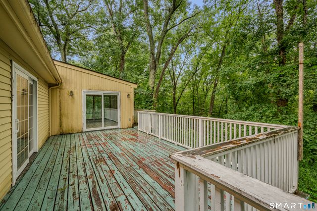 4 Robinhood Drive, Ledyard, CT 06335