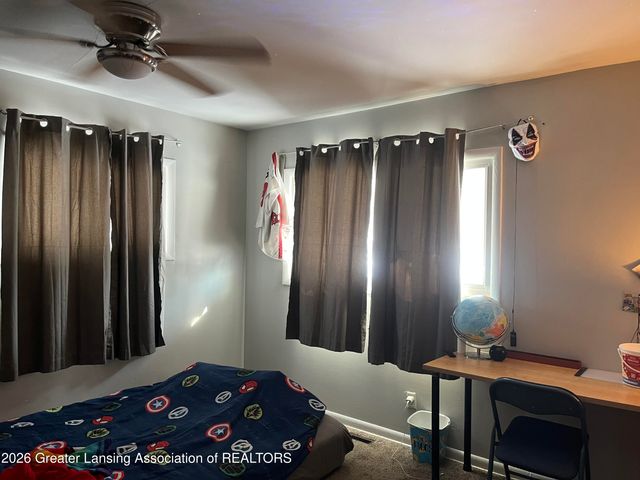 824 Nipp Avenue, Lansing, MI 48915