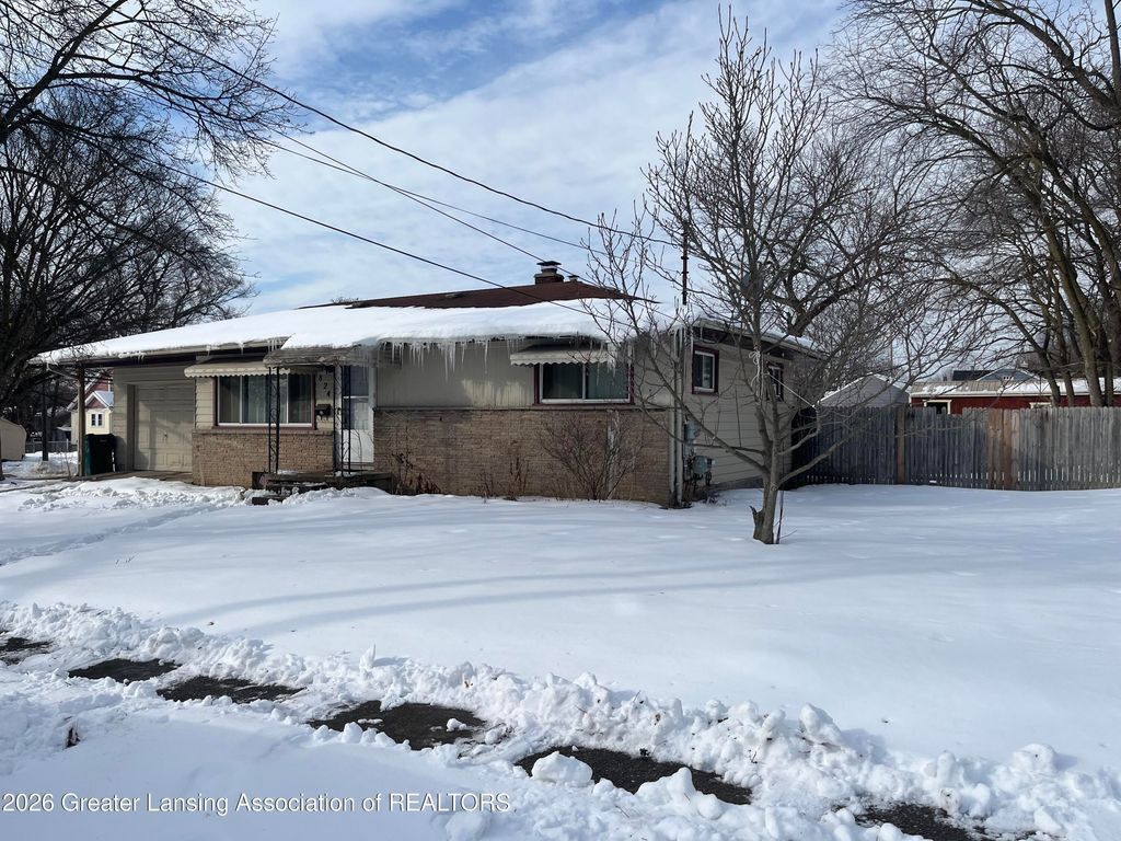 824 Nipp Avenue, Lansing, MI 48915