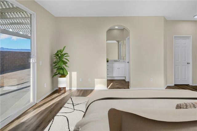 11527 Crest, Adelanto, CA 92301