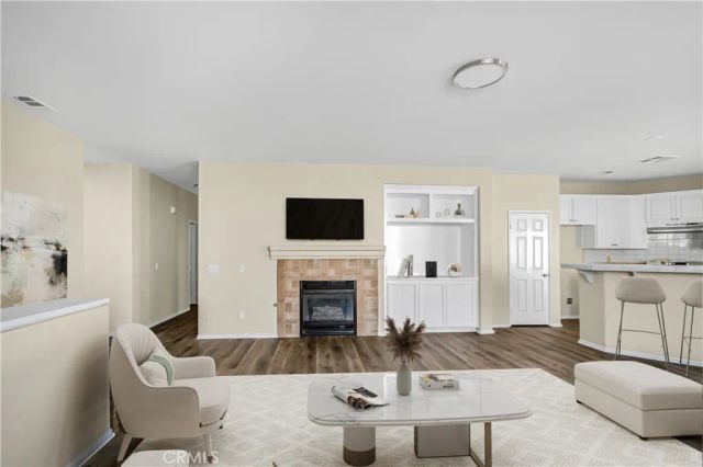 11527 Crest, Adelanto, CA 92301