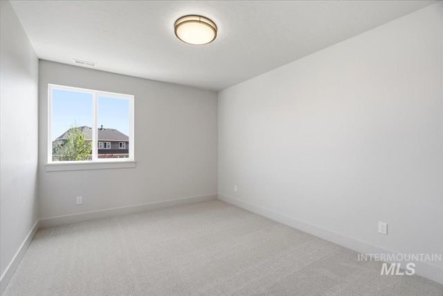 5869 Pinpoint Way, Meridian, ID 83642