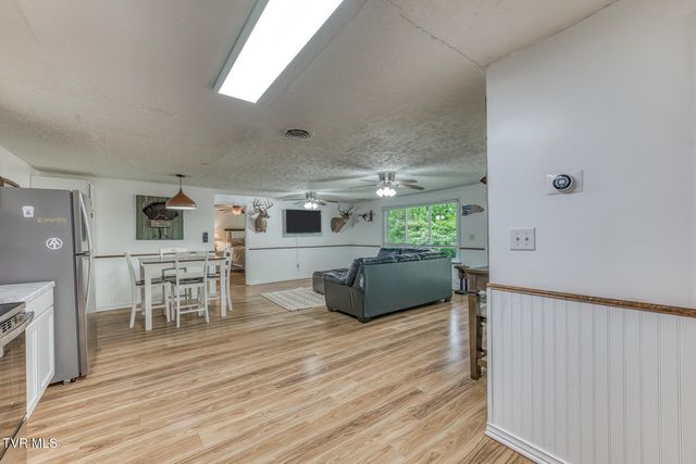 124 Tolley Lane, Erwin, TN 37650