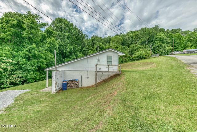124 Tolley Lane, Erwin, TN 37650