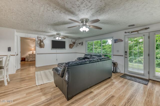 124 Tolley Lane, Erwin, TN 37650