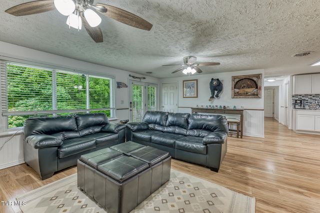 124 Tolley Lane, Erwin, TN 37650