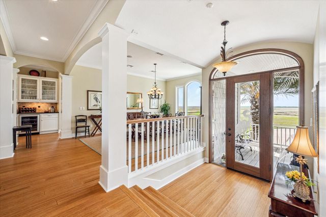 1 Shell Key, Hitchcock, TX 77563