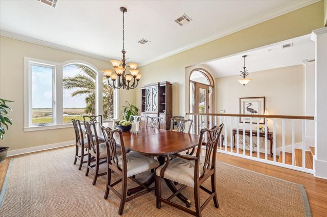 1 Shell Key, Hitchcock, TX 77563