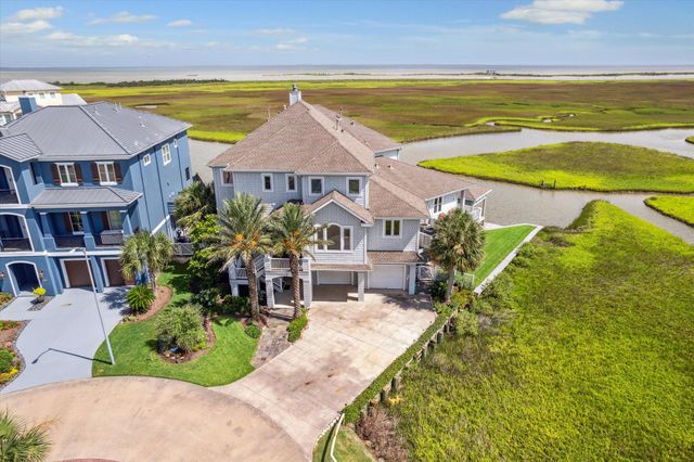 1 Shell Key, Hitchcock, TX 77563