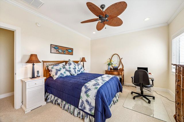 1 Shell Key, Hitchcock, TX 77563