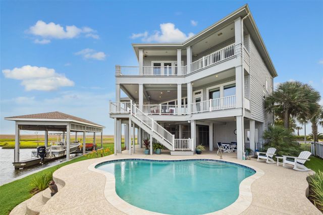 1 Shell Key, Hitchcock, TX 77563