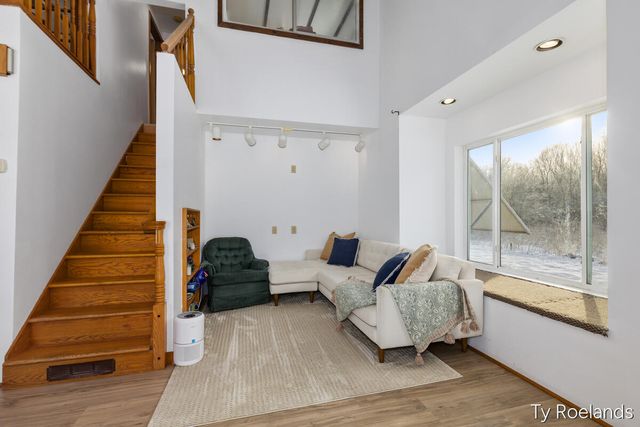 1067 Somers Road, Lyons, MI 48851