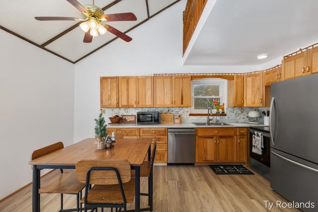 1067 Somers Road, Lyons, MI 48851