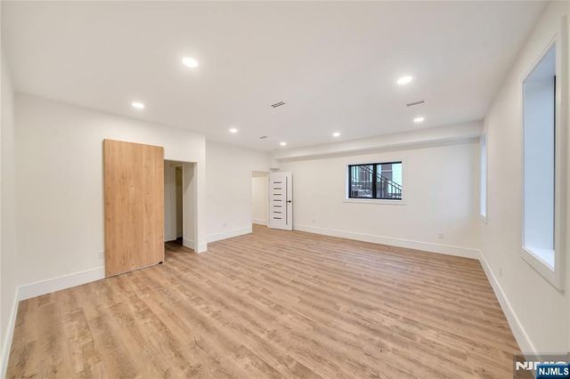 283 Bluff Road, Fort Lee, NJ 07024