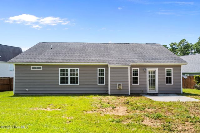106 Ironwood Court, Jacksonville, NC 28546