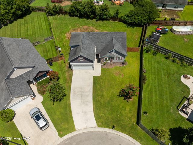 106 Ironwood Court, Jacksonville, NC 28546