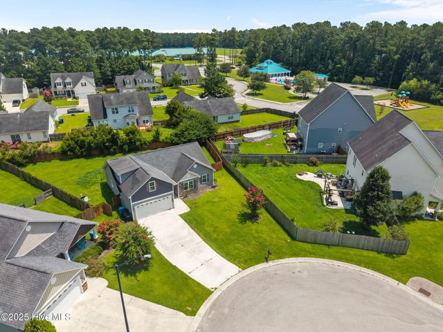 106 Ironwood Court, Jacksonville, NC 28546