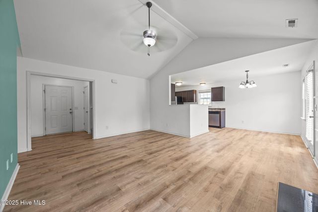 106 Ironwood Court, Jacksonville, NC 28546