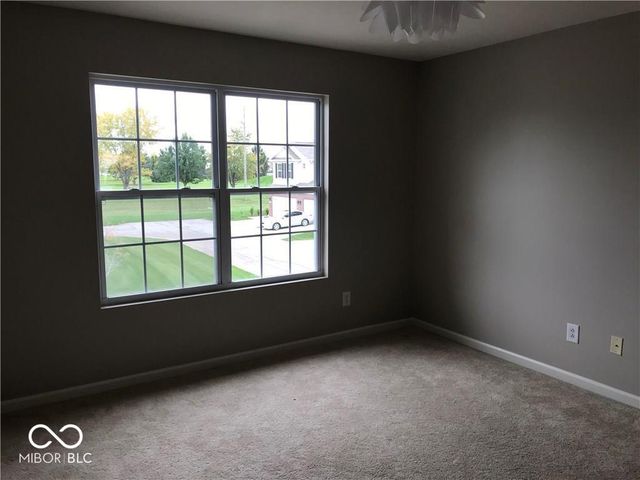 9766 Prairie Smoke Drive, Noblesville, IN 46060