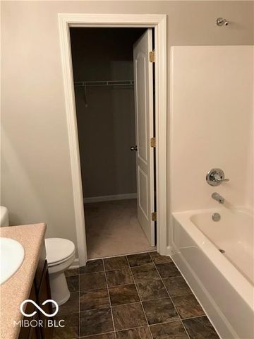 9766 Prairie Smoke Drive, Noblesville, IN 46060