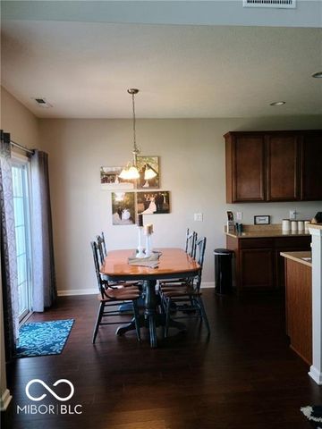 9766 Prairie Smoke Drive, Noblesville, IN 46060