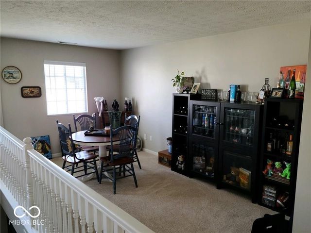 9766 Prairie Smoke Drive, Noblesville, IN 46060