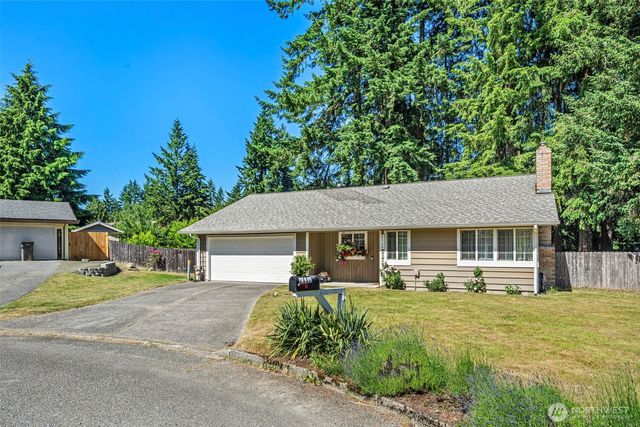 2112 SE Yucca Court, Port Orchard, WA 98366