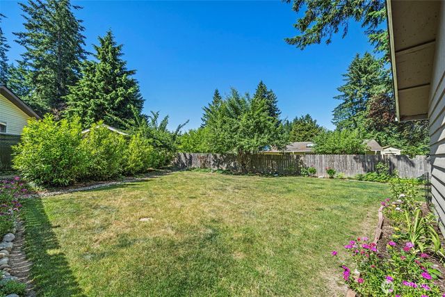 2112 SE Yucca Court, Port Orchard, WA 98366