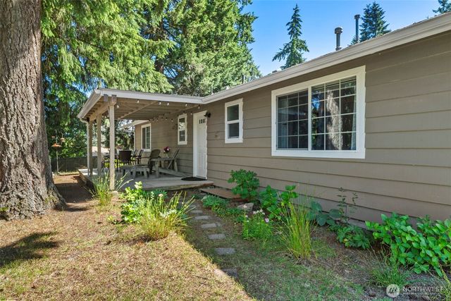 2112 SE Yucca Court, Port Orchard, WA 98366