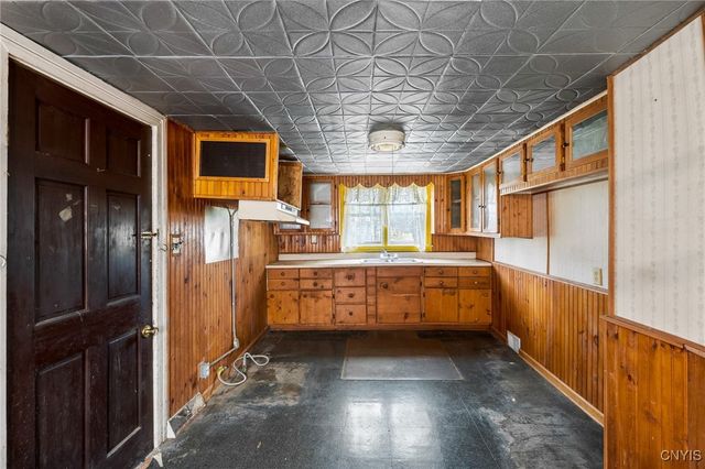 404 West Roswell Avenue, Onondaga, NY 13120