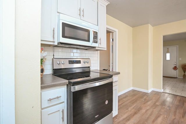 517 GROVE STREET, Green Bay, WI 54302