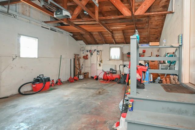 517 GROVE STREET, Green Bay, WI 54302