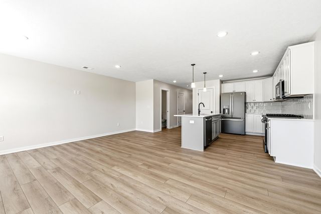 912 Indiana Avenue 13, South Haven, MI 49090