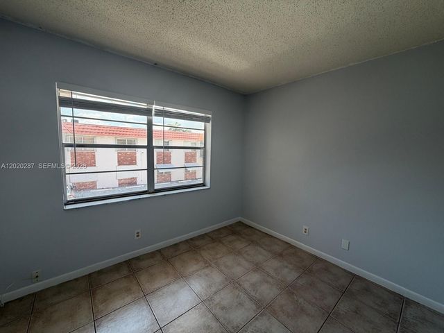3550 NW 8th Avenue 713, Pompano Beach, FL 33064
