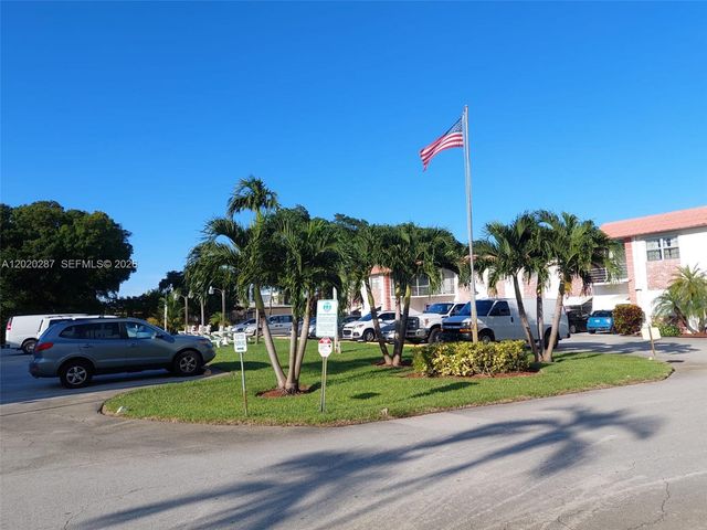 3550 NW 8th Avenue 713, Pompano Beach, FL 33064
