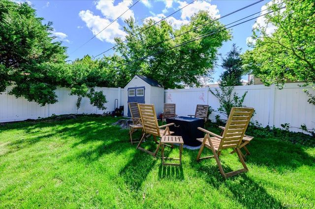 120 Sutton Drive, Plainview, NY 11803
