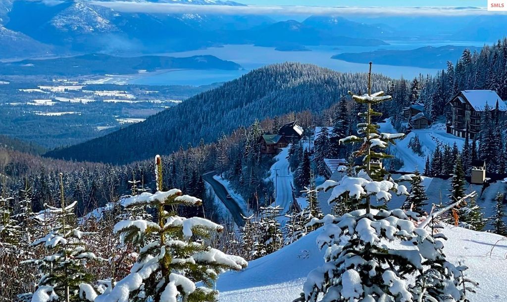 Crystal View L1 and L2 B3, Sandpoint, ID 83864