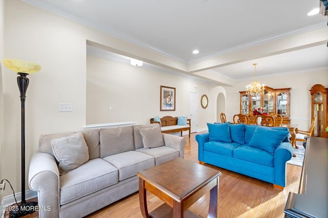 43 Marlow Drive, Jackson, NJ 08527