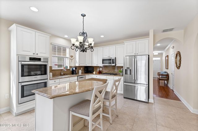 43 Marlow Drive, Jackson, NJ 08527