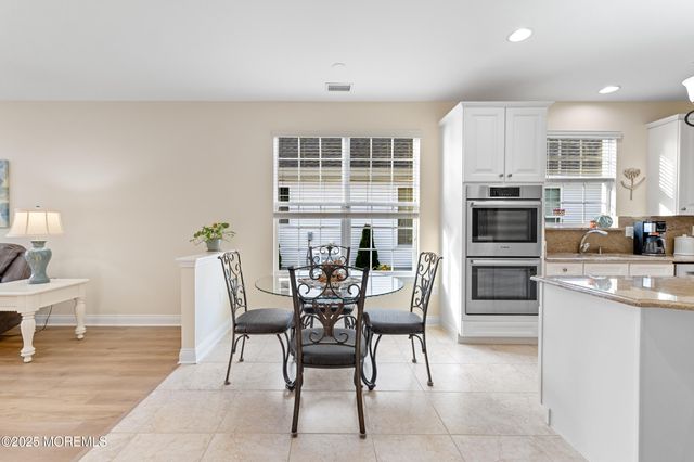 43 Marlow Drive, Jackson, NJ 08527