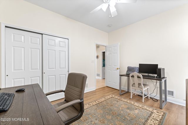 43 Marlow Drive, Jackson, NJ 08527